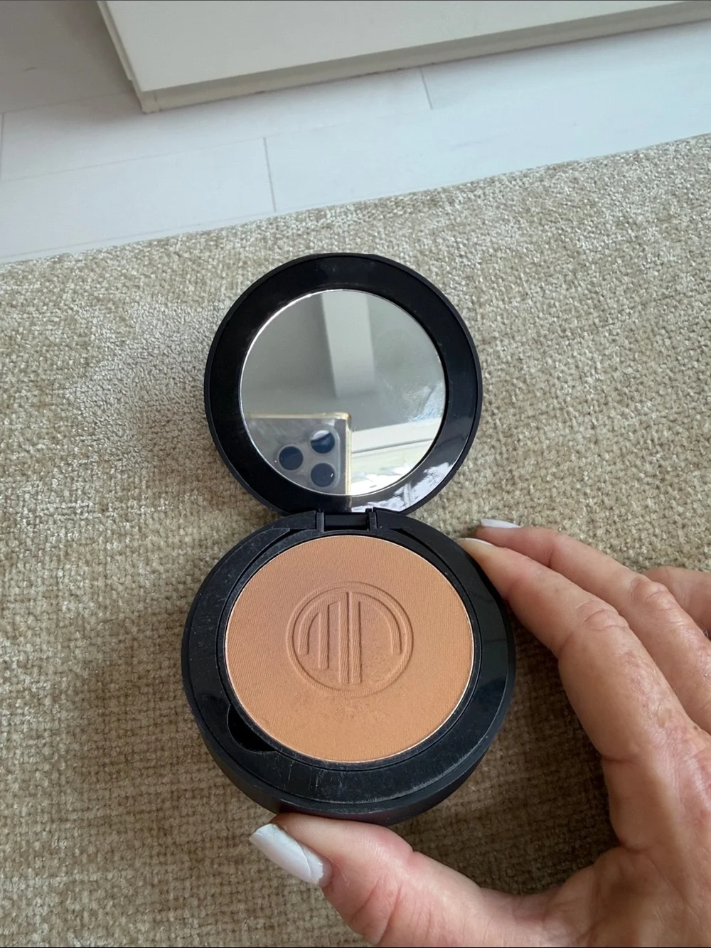 NEW!! Merle Norman Soft Focus Finishing Powder -Medium to Deep